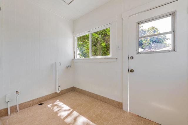 494 Madera Avenue, San Jose CA: https://media.crmls.org/mediaz/593a3464-dea4-435e-b0d9-73ff95d59cb8.jpg