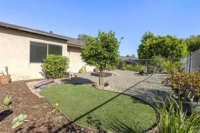 1523 Temple Heights Drive, Oceanside CA: https://media.crmls.org/mediaz/593a9fd1-838c-4d29-83a2-d6be3d043f18.jpg