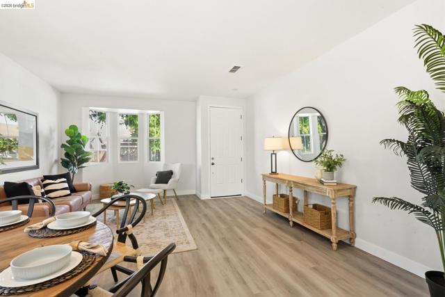 Image 3 of 25 For 3444 Zalema Way