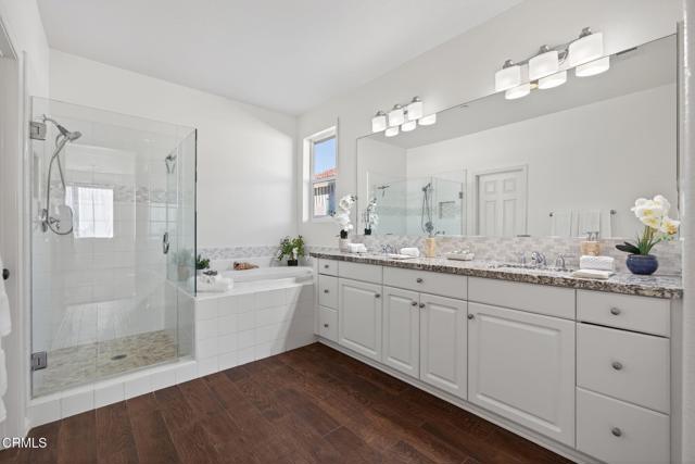 Detail Gallery Image 4 of 50 For 2914 Naples Dr, Oxnard,  CA 93035 - 3 Beds | 2 Baths