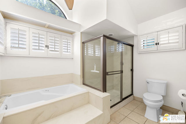 2910 Cervantes Court, Palm Springs CA: https://media.crmls.org/mediaz/593b8d10-361d-4f3f-a6e1-e1cc357cfd93.jpg