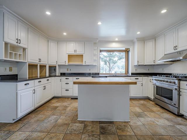 1459 High Street, Santa Cruz CA: https://media.crmls.org/mediaz/593d108c-c714-4370-a4e2-819a71abe500.jpg