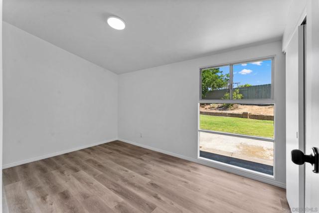 3631 Wagner Pl, San Diego CA: https://media.crmls.org/mediaz/593dca6c-22ae-4ce3-9ec9-5336cd9a161e.jpg