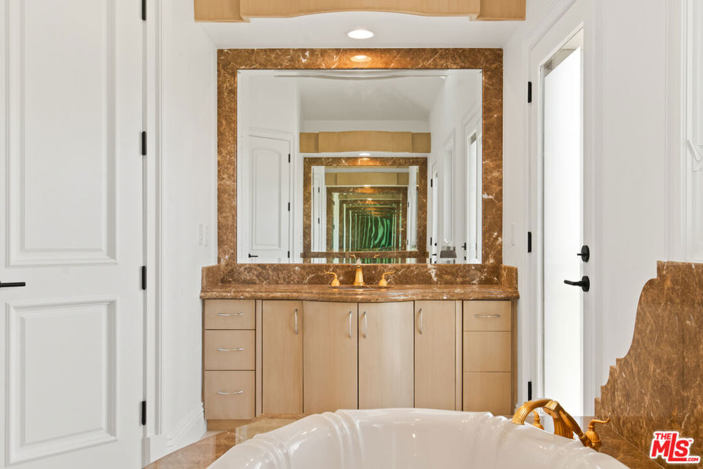 MLS #26857585 image #28
