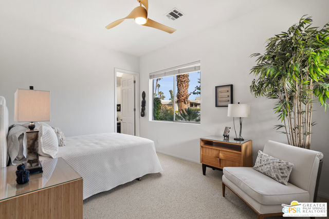 36750 Nancy Lane, Rancho Mirage CA: https://media.crmls.org/mediaz/593e9469-c589-4168-8287-ae78430c1290.jpg