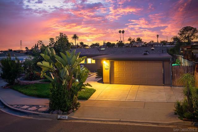 2546 MARATHON DR, San Diego CA: https://media.crmls.org/mediaz/593ed3b0-9cce-4451-a571-bd37c84d9259.jpg