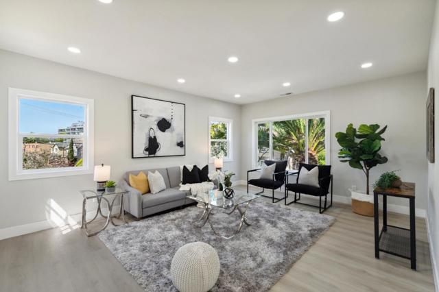 252 Euclid Avenue, Oakland CA: https://media.crmls.org/mediaz/593ff629-3006-4874-940c-591795640ae7.jpg