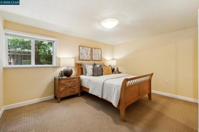 210 Still Creek Rd, Danville CA: https://media.crmls.org/mediaz/59410245-2e80-4a50-9d0e-346f61dbaac6.jpg