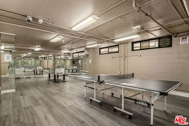10982 Roebling Avenue, Los Angeles CA: https://media.crmls.org/mediaz/594230b6-c184-4b94-8727-5499cc525d0d.jpg