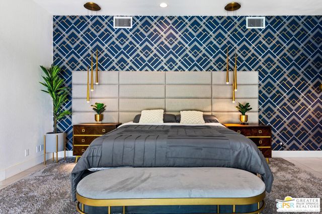 670 N Rose Avenue, Palm Springs, CA 92262