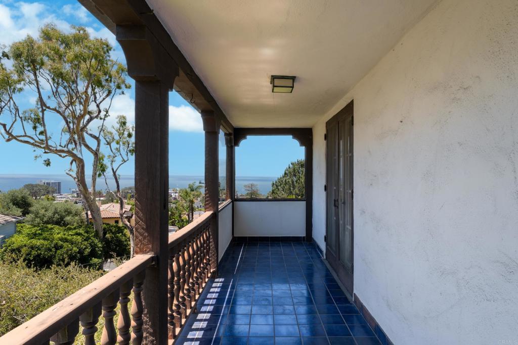 1406 La Jolla Knoll - photo 12