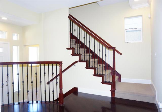 Image 6 of 35 For 1710 Salamoni Court