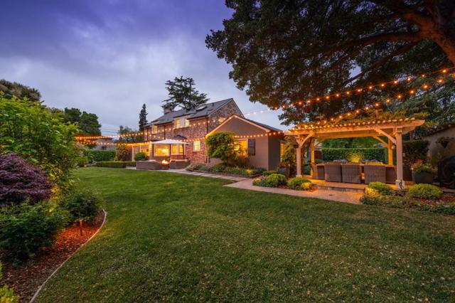 2995 Hacienda Street, San Mateo CA: https://media.crmls.org/mediaz/5944272c-d27d-4def-be74-0137e9329335.jpg