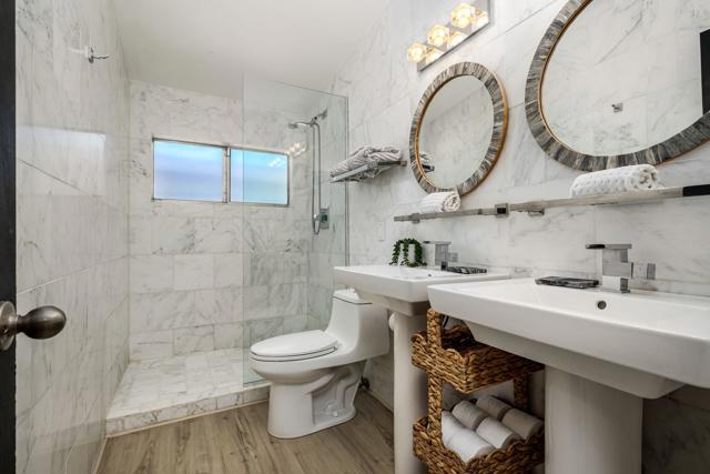 43709 Louisiana Street, Palm Desert CA: https://media.crmls.org/mediaz/5944a2f2-ee12-4f0c-9b47-857f4f9a9c08.jpg
