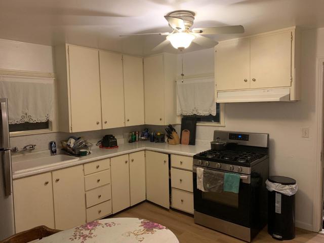 166 Afton Road, Salinas CA: https://media.crmls.org/mediaz/5944f56b-ebee-432b-9b18-aaa3e9cb4920.jpg