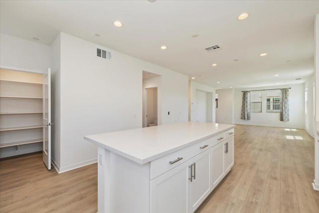 220 Babson Court, Claremont CA: https://media.crmls.org/mediaz/594565ea-d26e-4b7c-9a3a-3f4fea1193ea.jpg