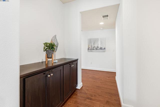 Image 19 of 57 For 3276 Giovanni Way