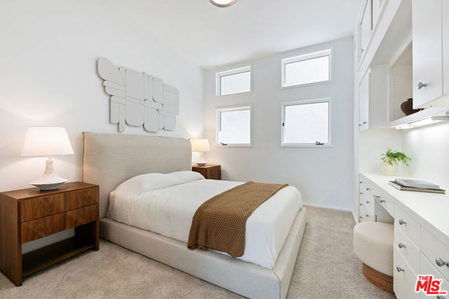 6969 Woodrow Wilson Drive, Los Angeles CA: https://media.crmls.org/mediaz/594883ab-c7d3-494f-b736-502936ea0c1f.jpg