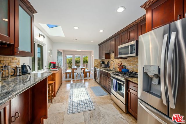 8221 Delgany Avenue, Playa del Rey CA: https://media.crmls.org/mediaz/5949ce2d-0d16-4d16-8c2b-7871a7fc6978.jpg