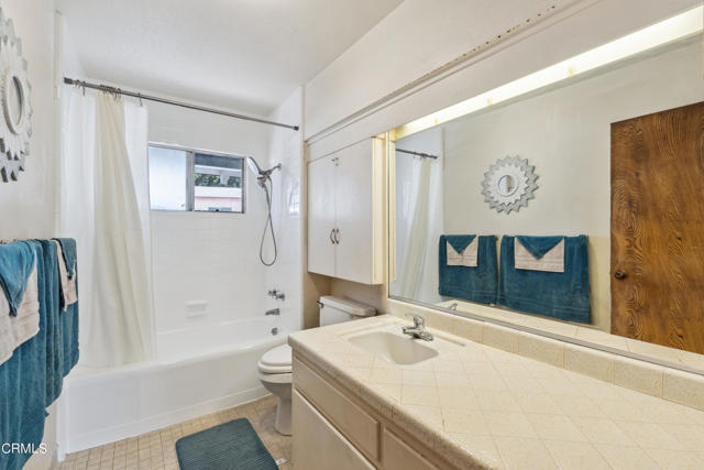 Detail Gallery Image 19 of 33 For 4480 Whittier St, Ventura,  CA 93003 - 4 Beds | 2/1 Baths