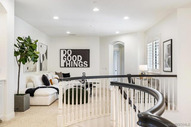 10263 Winecreek Ct, San Diego CA: https://media.crmls.org/mediaz/594c73e8-376e-4f77-b23b-a209f6234189.jpg
