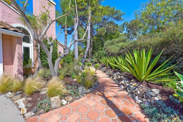 Detail Gallery Image 29 of 35 For 316 Winters Ct, San Marcos,  CA 92069 - 4 Beds | 3 Baths