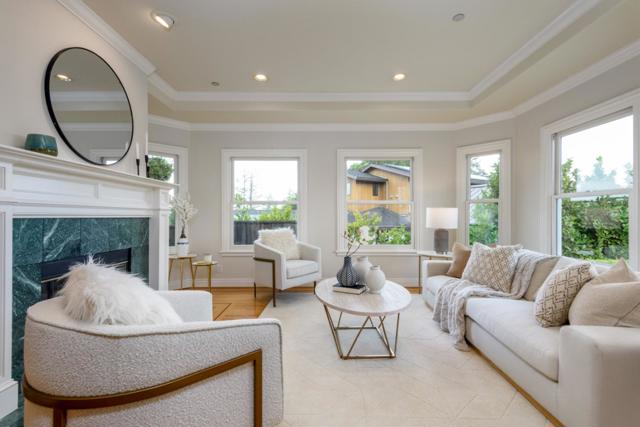 510 Oak Park Way, Redwood City CA: https://media.crmls.org/mediaz/59505e67-29bc-4d70-991f-635ffeeede82.jpg