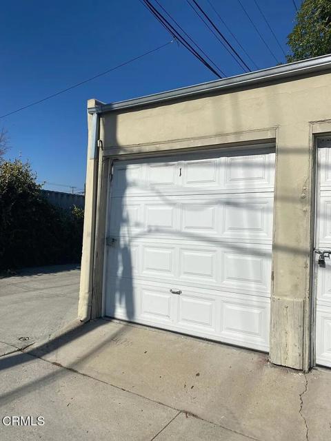 1420 E Wilson Avenue, Glendale CA: https://media.crmls.org/mediaz/595134a3-222f-4945-8349-6552e8bf06b0.jpg