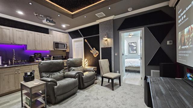 60553 Juniper Lane, La Quinta CA: https://media.crmls.org/mediaz/59513e8c-7e7c-45e2-a44f-a07fdaebb670.jpg