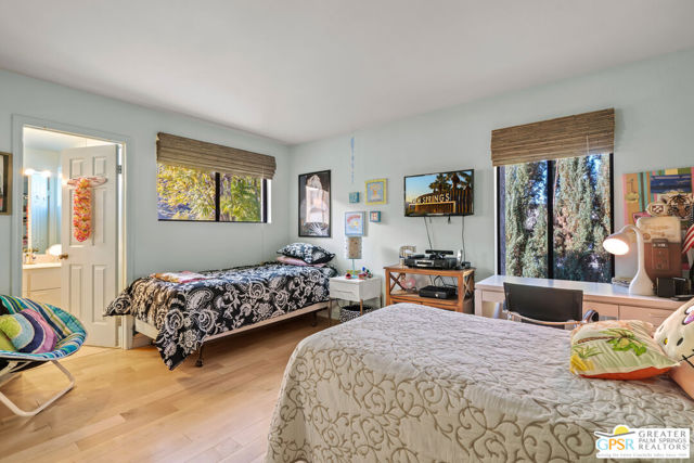 Image 38 of 66 For 2580 La Condesa Drive