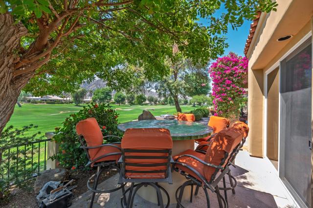 79885 Liga, La Quinta CA: https://media.crmls.org/mediaz/59523c51-1f92-4192-9dba-47103eed9866.jpg