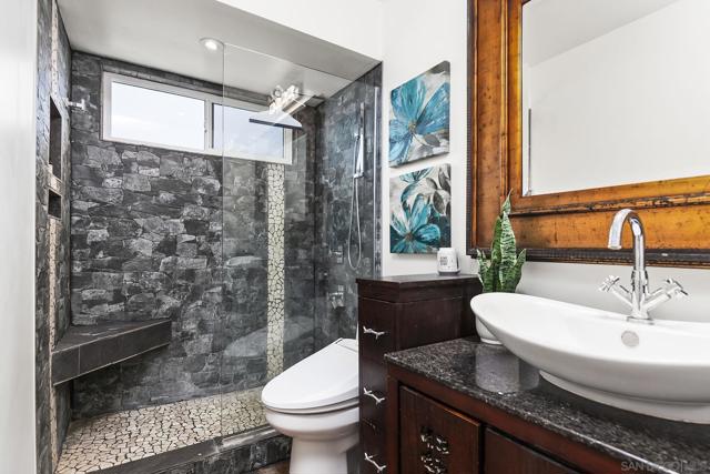 MLS #250030505SD image #27