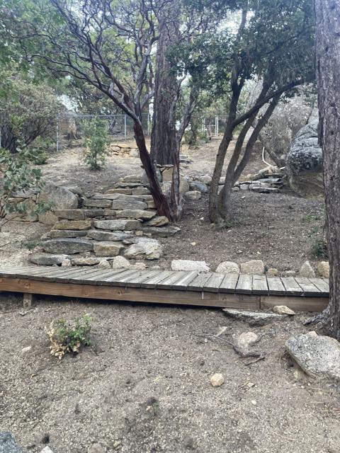 25500 Foster Lake Road, Idyllwild CA: https://media.crmls.org/mediaz/5953ad9f-0203-436b-852f-f713a2d088ef.jpg