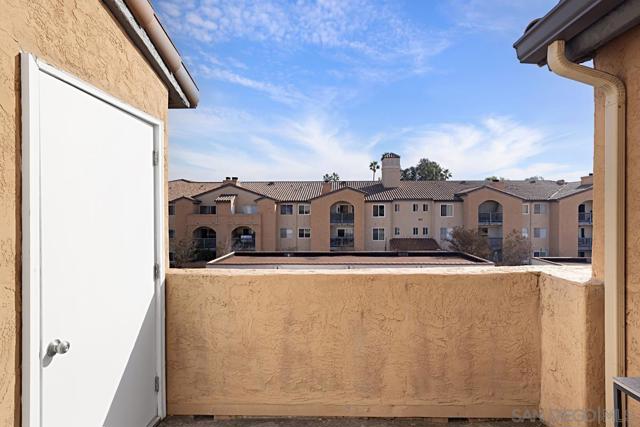 Image 7 of 14 For 7150 Shoreline Dr  3313