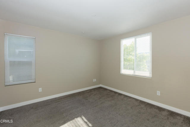 751 Paseo Nogales, Oxnard CA: https://media.crmls.org/mediaz/5953f5cc-8913-426d-8889-3231fc9254e3.jpg