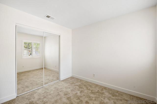 4087 Ivey Vista, Oceanside CA: https://media.crmls.org/mediaz/5954d4d2-7895-4ec1-a2c8-9006a6936d64.jpg
