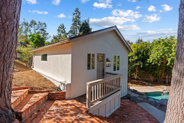 603 Sereno View Road, Encinitas CA: https://media.crmls.org/mediaz/595700c3-6ee7-46e2-9486-a08a8720ce44.jpg