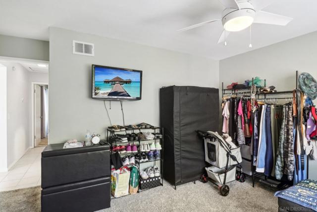 6540 College Grove Dr, San Diego CA: https://media.crmls.org/mediaz/59573222-174e-42cf-971d-1871e0a00f6b.jpg