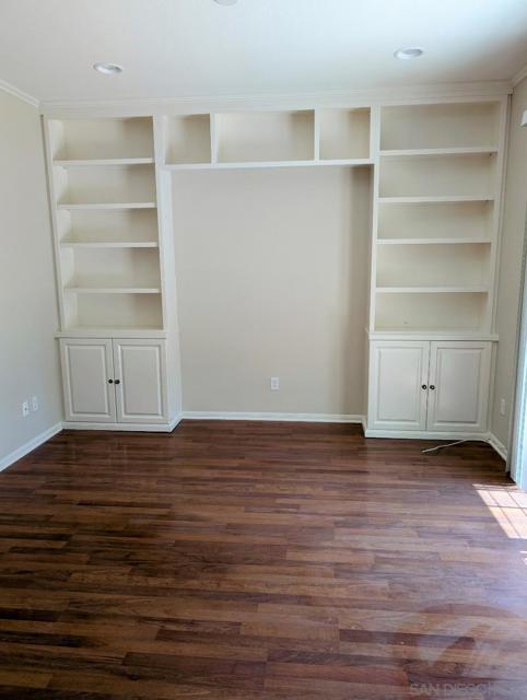 309 Bishop, San Marcos CA: https://media.crmls.org/mediaz/5957879e-7936-41ef-8af6-3f05c4a99f73.jpg