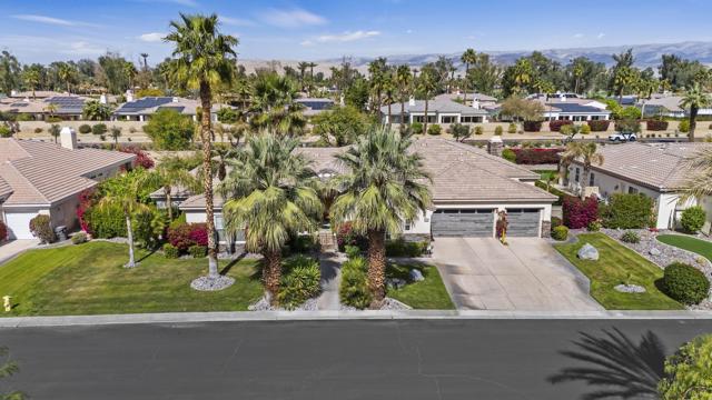 50 Toscana E Way, Rancho Mirage CA: https://media.crmls.org/mediaz/5957a45e-ddcb-447f-824a-ad3fcb624698.jpg