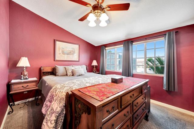 Detail Gallery Image 7 of 26 For 3584 Dorchester Dr, San Diego,  CA 92123 - 3 Beds | 2 Baths