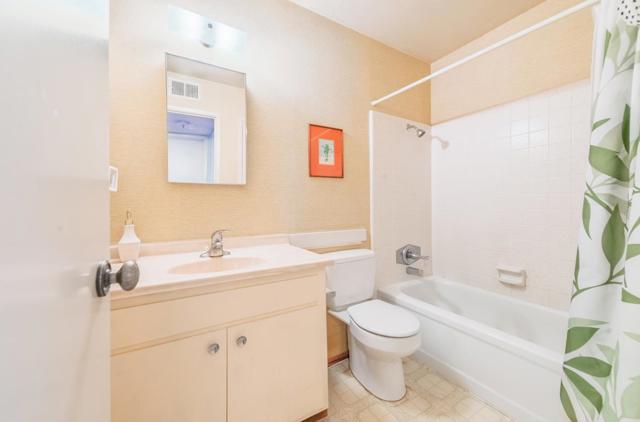 1619 Seville Street, Salinas CA: https://media.crmls.org/mediaz/5958904a-1bf7-4b0f-8cc6-bc490382db5a.jpg
