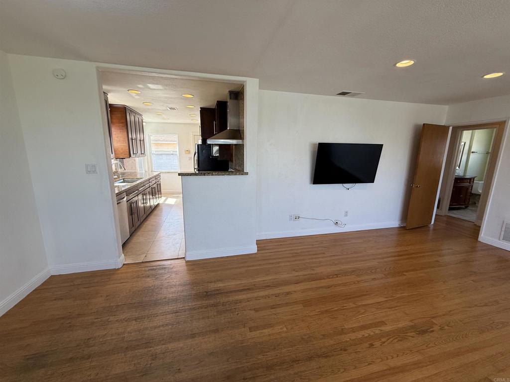 6241 Stewart Street - photo 5