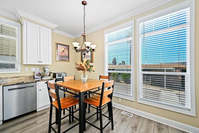 Detail Gallery Image 11 of 26 For 12809 Estrella Vista St #233,  Poway,  CA 92064 - 3 Beds | 2 Baths