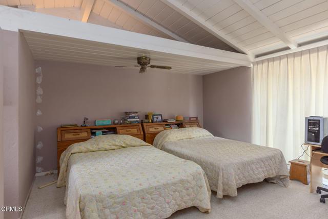1330 Fern Oaks Drive, Santa Paula CA: https://media.crmls.org/mediaz/595bfc70-b114-42c5-9b5e-358c5aa90093.jpg