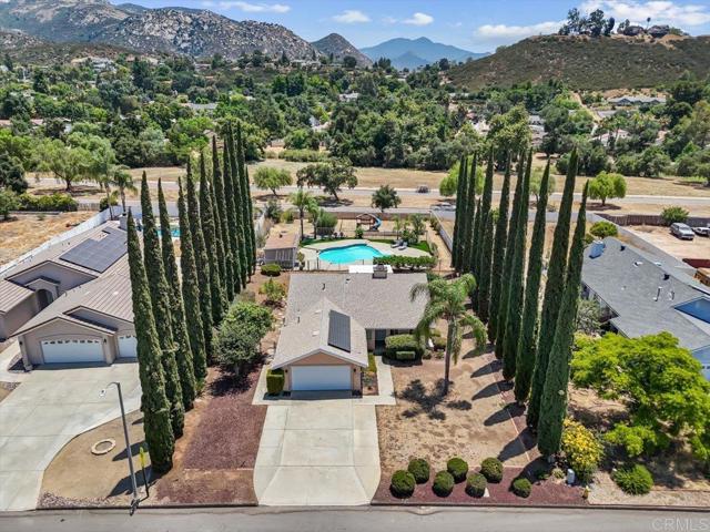 Details for 24131 Del Amo Rd, Ramona, CA 92065