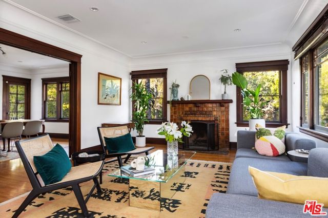 5850 Foothill Drive, Los Angeles CA: https://media.crmls.org/mediaz/595d91b6-d8ee-4ed2-9fc9-e777ecbf423c.jpg