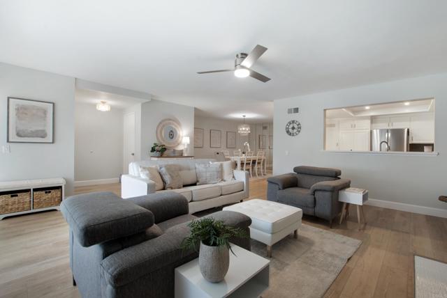 Detail Gallery Image 3 of 41 For 5 Montego, Coronado,  CA 92118 - 2 Beds | 2 Baths