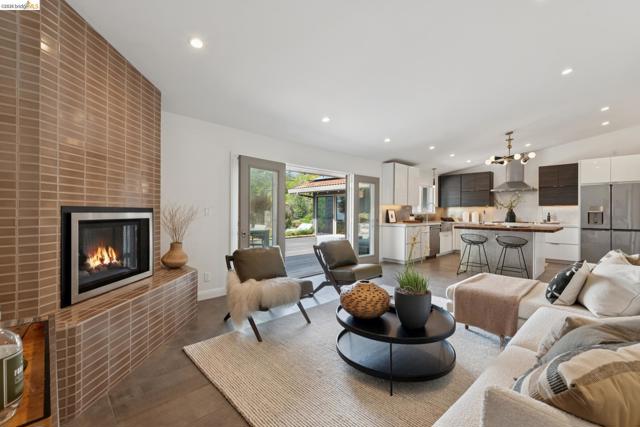 Image 22 of 60 For 7919 Phaeton Dr