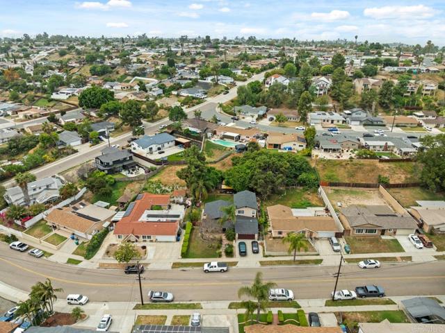 1134 Carlsbad Street, Spring Valley CA: https://media.crmls.org/mediaz/595fd4d3-e7ae-4544-ba6e-605bc7d9e9b1.jpg